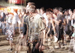 crowd-of-people-1209630_1920